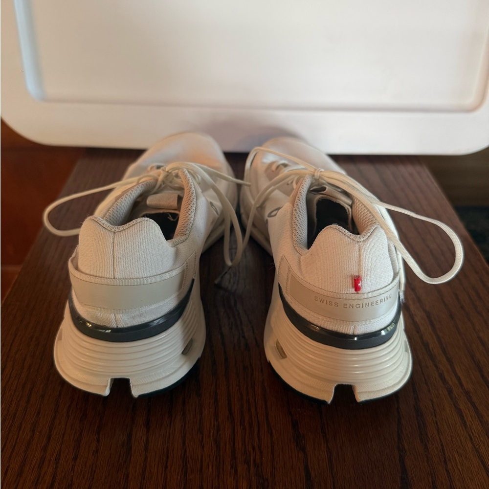 On Cloud Cloudnova Form Sneakers - image 3